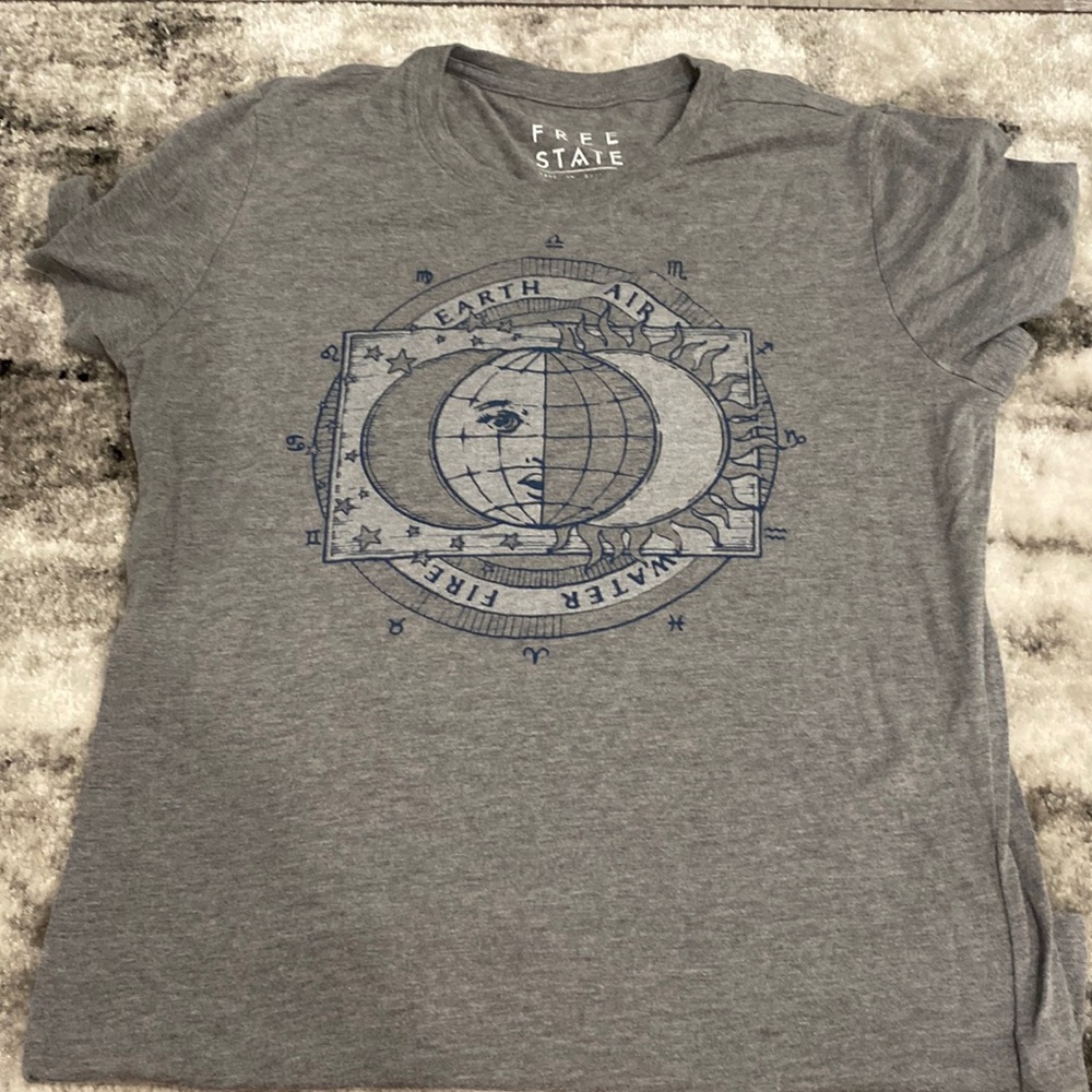 Gray youth tshirt